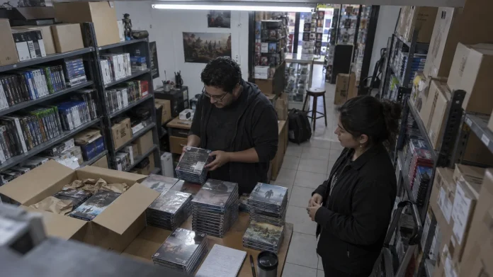 ¿Quién decide qué videojuegos descubre México? Tienda, creadores y medios